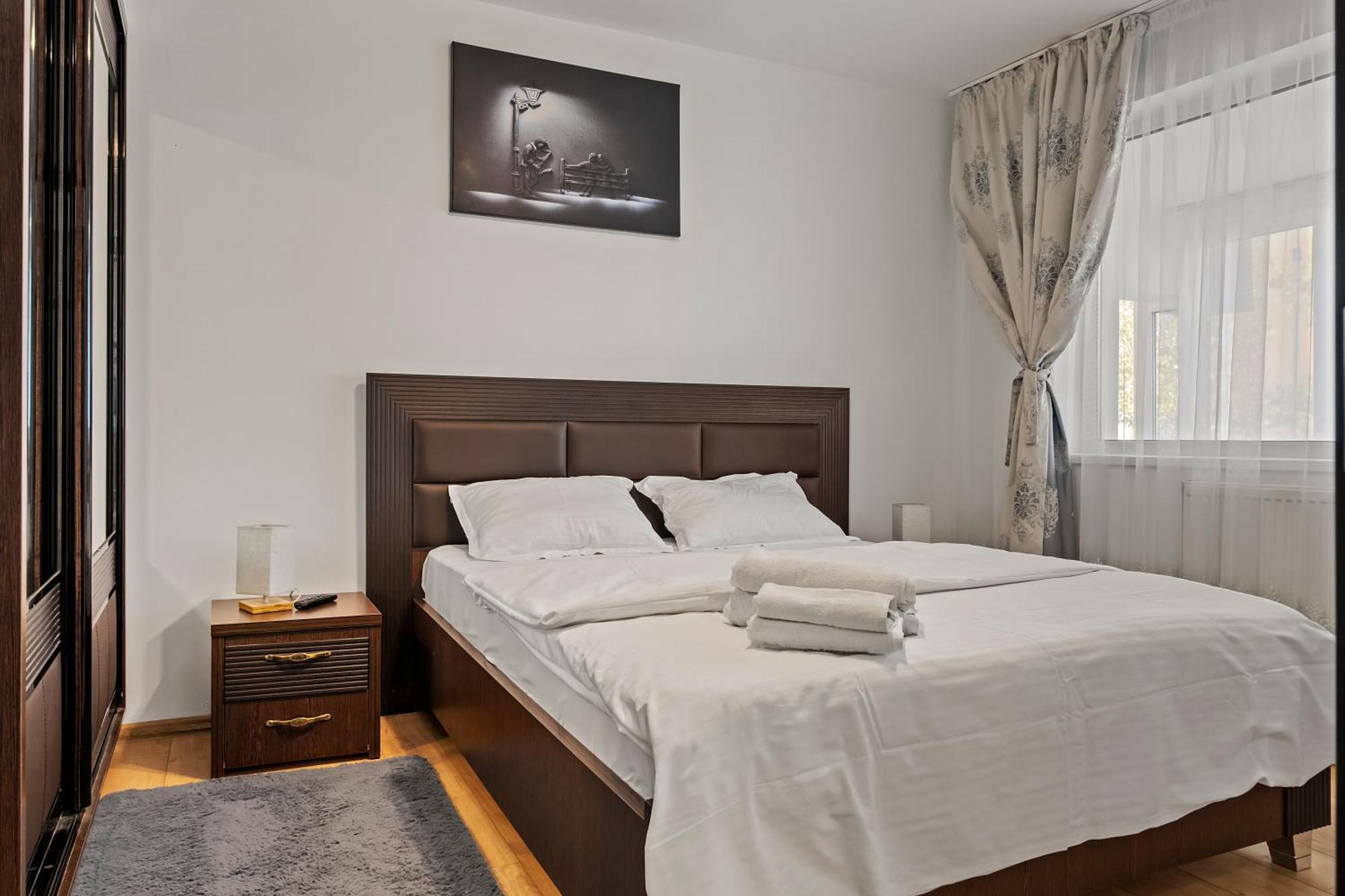 Apartament De Lux Drumul Taberei Bucarest Exterior foto