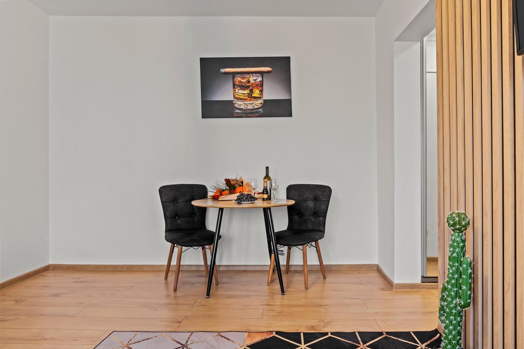 Apartament De Lux Drumul Taberei Bucarest Exterior foto