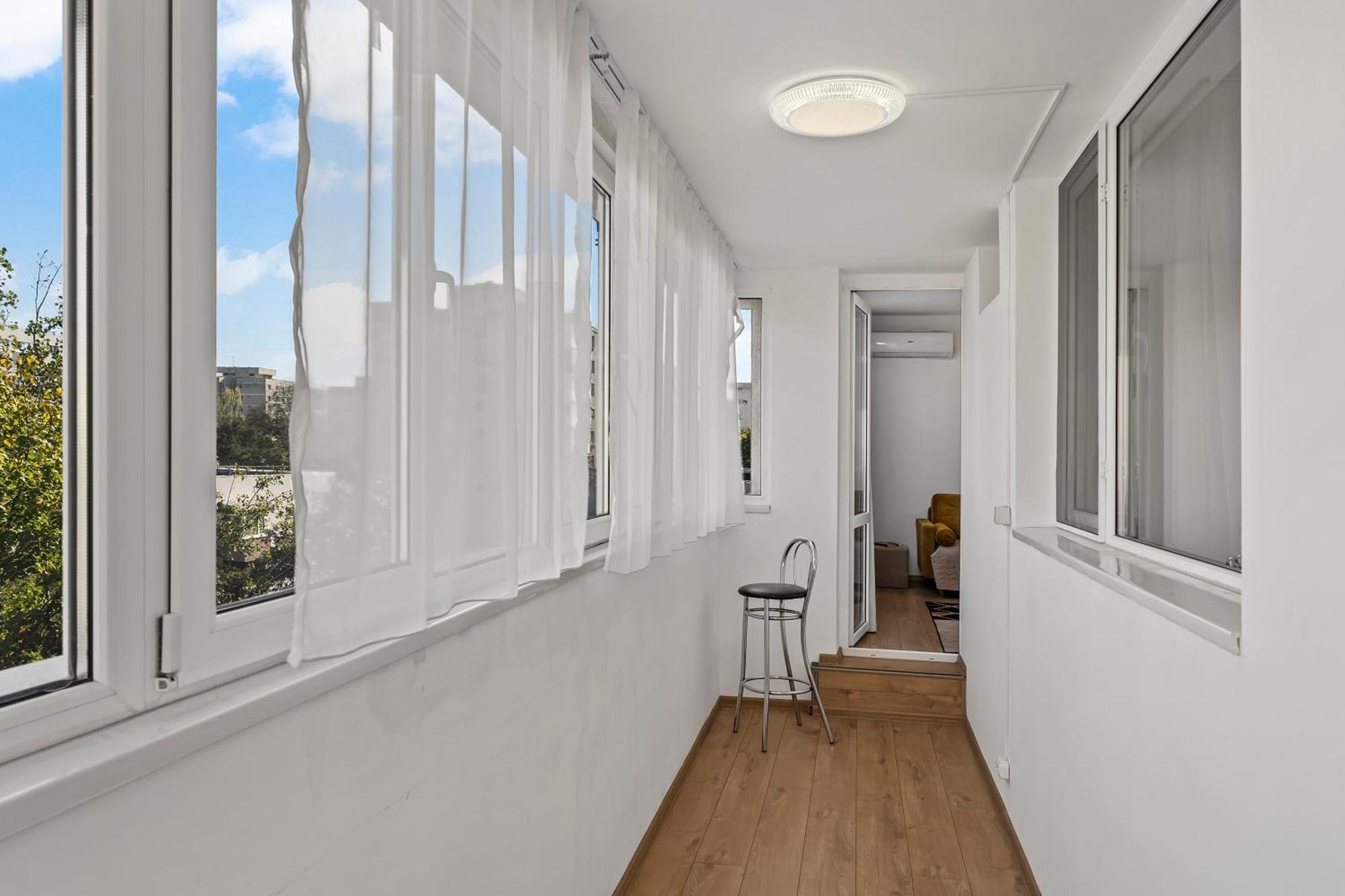 Apartament De Lux Drumul Taberei Bucarest Exterior foto